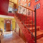 Casa Alberto Santos *